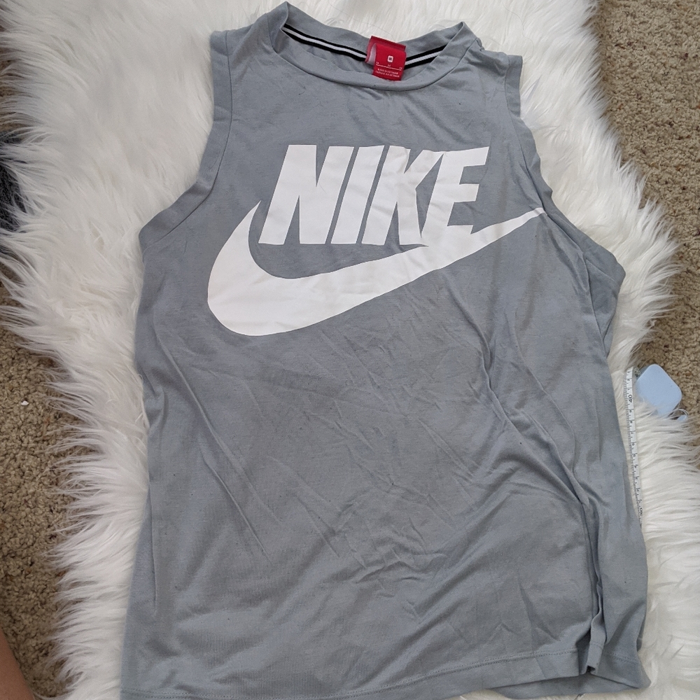 Nike Sleeveless Sports Tank